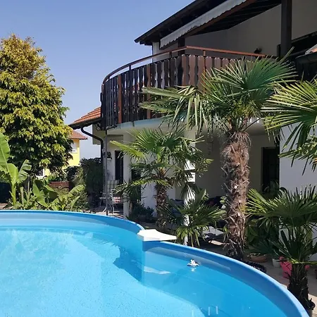 Apartment Deluxe Ferienwohnung Casa Dominica Mit Swimmingpool Und Sauna Endingen am Kaiserstuhl