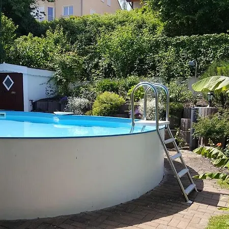アパート Deluxe Ferienwohnung Casa Dominica Mit Swimmingpool Und Sauna *