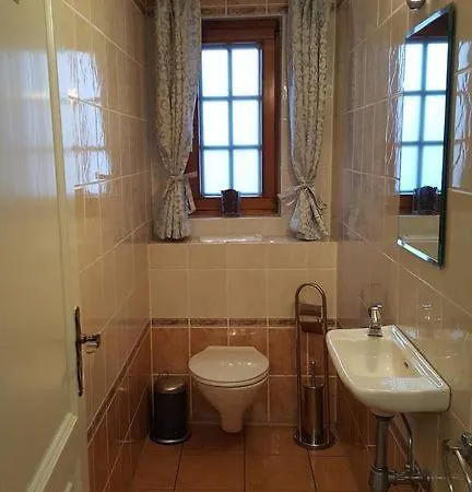 アパート Deluxe Ferienwohnung Casa Dominica Mit Swimmingpool Und Sauna *